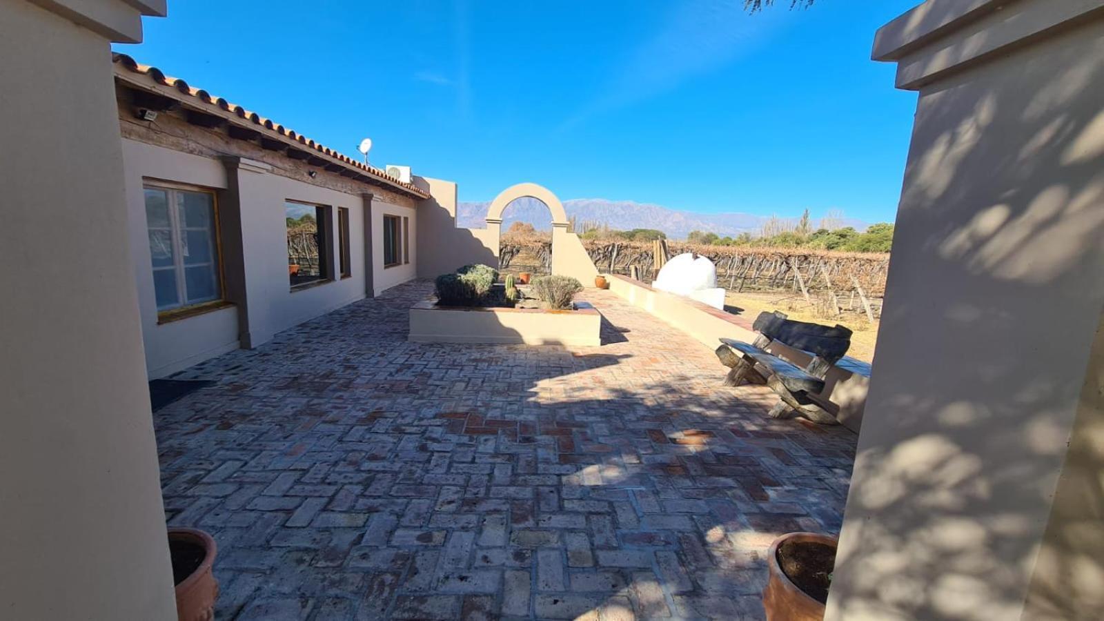 El Porvenir Wine Lodge Cafayate Exteriör bild